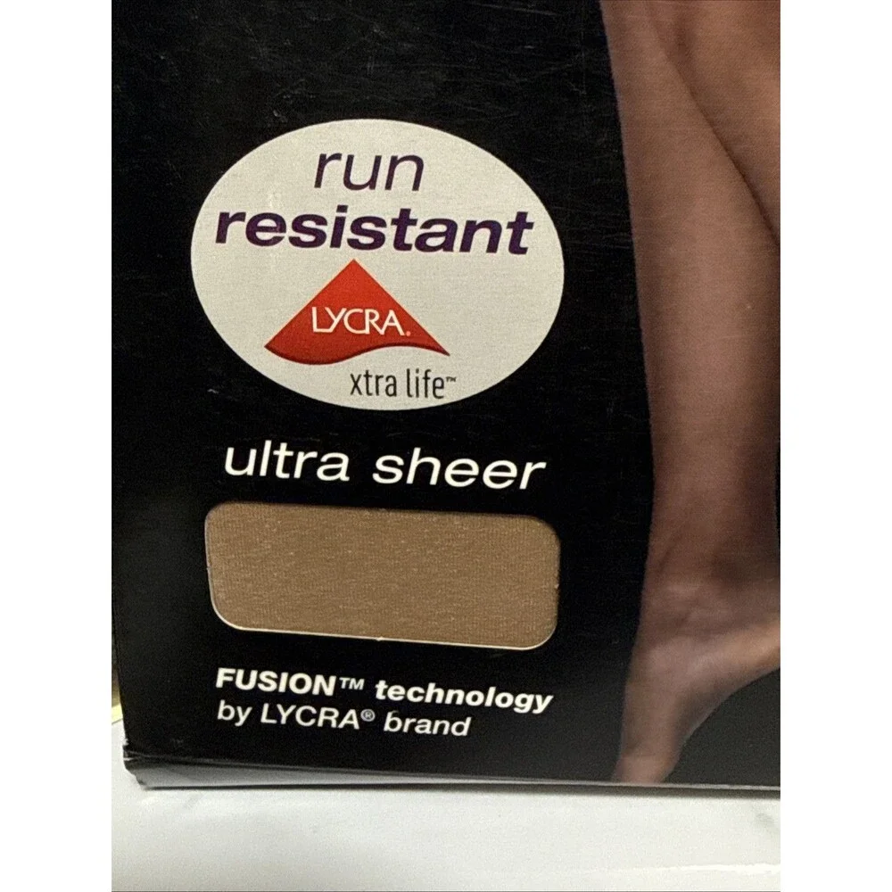 Peds Ladies Ultra Sheer Leg Thigh Highs  Silky Soft Run Resistant Lycra CD Nude